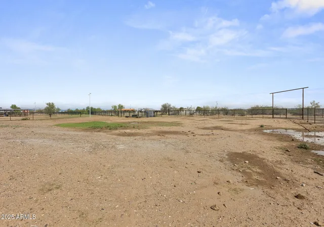 Photo 49 of Single family home for sale at 32011 N 225th Dr, Wittmann, AZ 85361 | MLS# 6934078 | Listing updated on 2026-05-22