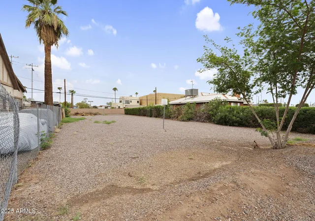 2nd image of 1318 E Jefferson St, Phoenix, AZ 85034 | MLS# 6933293