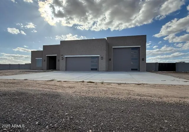 Photo 2 of Single family home for sale at 32684 N 213th Drive, Wittmann, AZ 85361 | MLS# 6933540 | Listing updated on 2026-08-30