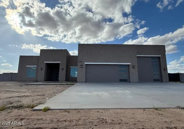 Photo 2 of Single family home for sale at 32684 N 213th Drive, Wittmann, AZ 85361 | MLS# 6933540 | Listing updated on 2026-08-30