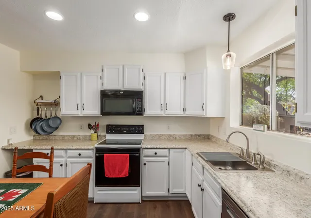 Photo 2 of Single family home for sale at 2109 E Cindy St, Chandler, AZ 85225 | MLS# 6933874 | Listing updated on 2026-07-14