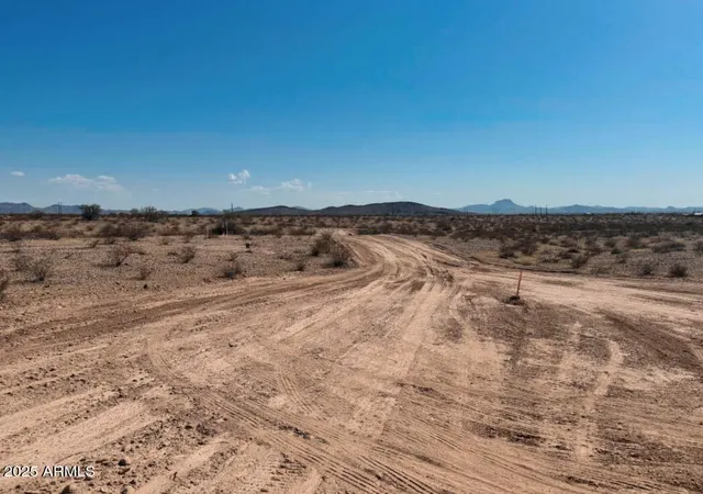 Photo 3 of Land for sale at 7841 S 343 Drive, Tonopah, AZ 85354 | MLS# 6933557 | Listing updated on 2026-10-20