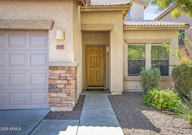 Homes for sale in Anthem, AZ | 3737 W Medinah Way, Anthem, AZ 85086 | MLS# 6933602