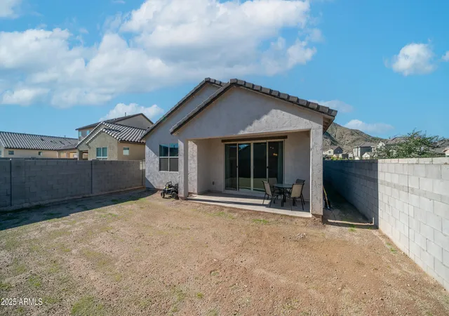 Photo 4 of Single family home for sale at 4548 W Charlie Dr, San Tan Valley, AZ 85144 | MLS# 6935674 | Listing updated on 2026-04-17