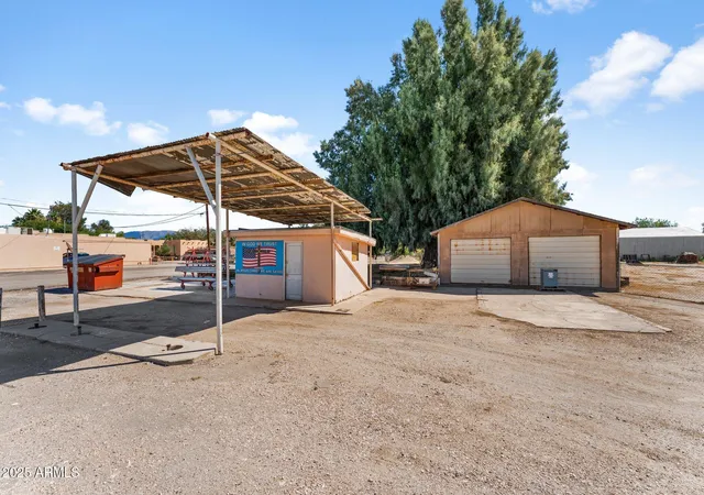 1st image of 70900 Us Hwy 60 Hwy #25, Wenden, AZ 85357 | MLS# 6934567
