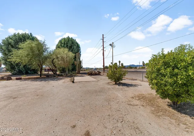 2nd image of 70900 Us Hwy 60 Hwy #25, Wenden, AZ 85357 | MLS# 6934567