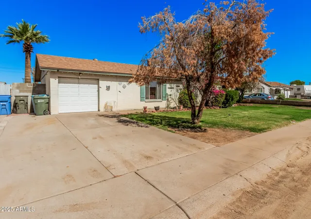 2nd image of 5858 W Minnezona Ave, Phoenix, AZ 85031 | MLS# 6937274