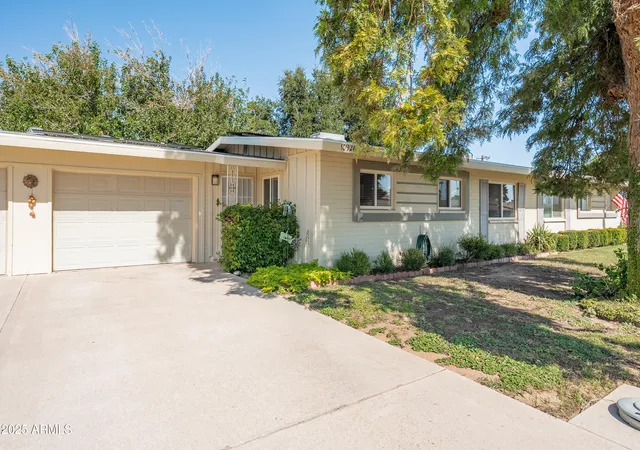 1st image of 10926 W Abbott Ave, Sun City, AZ 85351 | MLS# 6935721