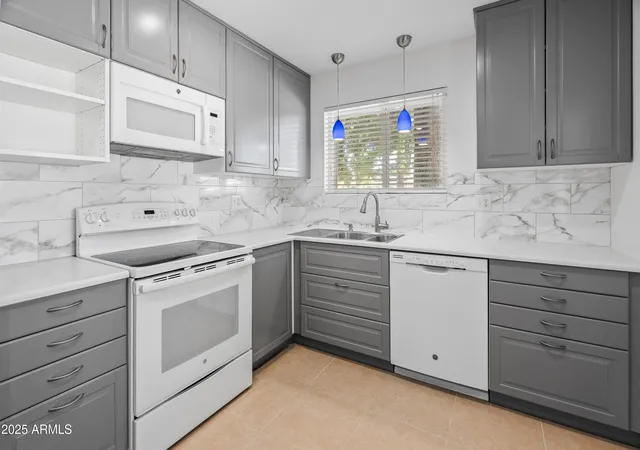 2nd image of 10926 W Abbott Ave, Sun City, AZ 85351 | MLS# 6935721