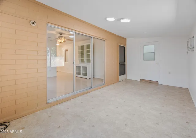 3rd image of 10926 W Abbott Ave, Sun City, AZ 85351 | MLS# 6935721