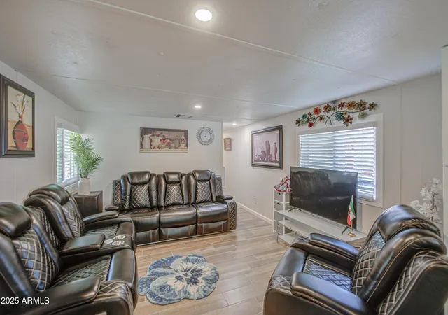 4th image of 1304 E Bell Rd #43, Phoenix, AZ 85022 | MLS# 6937007