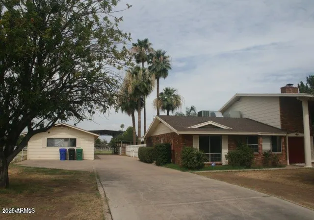 Photo 3 of Single family home for sale at 804 N Alzora Way, Tolleson, AZ 85353 | MLS# 6936176 | Listing updated on 2026-08-11