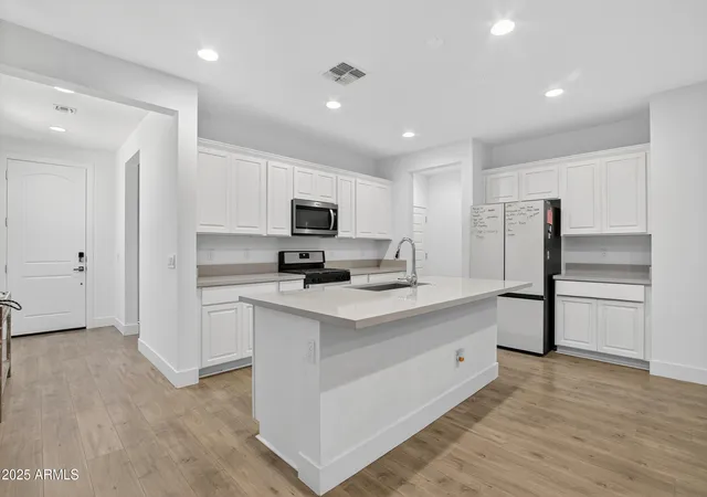 Photo 3 of Single family home for sale at 11940 W Wier Ave, Avondale, AZ 85323 | MLS# 6936300 | Listing updated on 2026-03-25