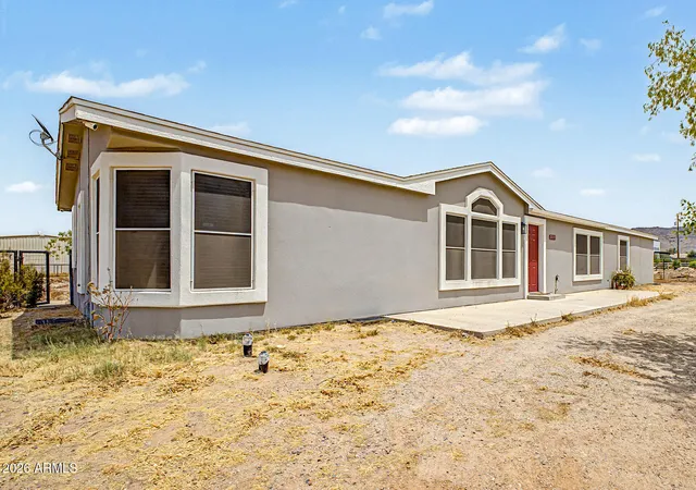 Photo 3 of Manufactured home for sale at 26311 S 204th Street, Queen Creek, AZ 85142 | MLS# 7048034 | Listing updated on 2026-09-09