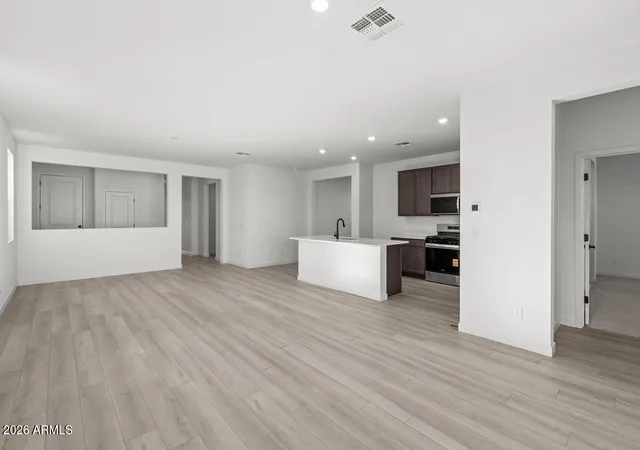 4th image of 30442 W Aster Dr, Buckeye, AZ 85396 | MLS# 6936680