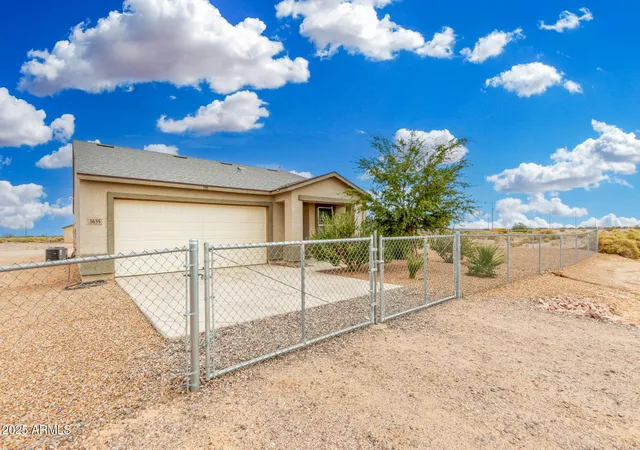 Photo 2 of Single family home for sale at 3635 N Bandelier Dr, Eloy, AZ 85131 | MLS# 6937456 | Listing updated on 2026-08-11
