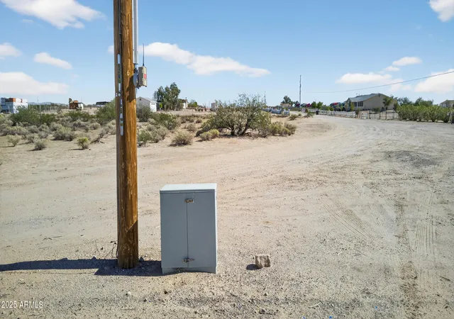 Photo 4 of Sale Pending at Xxx S 351st Avenue, Tonopah, AZ 85354 | MLS# 6937404 | Listing updated on 2026-07-26