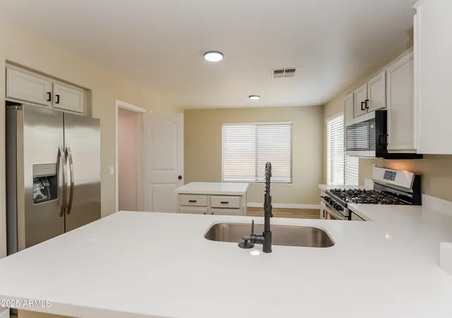 Photo 2 of Single family home for sale at 1361 W Corriente Dr, San Tan Valley, AZ 85143 | MLS# 6937573 | Listing updated on 2026-10-02