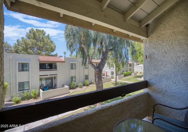 5th image of 10444 N 69Th St, Paradise Valley, AZ 85253