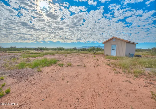 Homes for sale in Huachuca City, AZ | 988 W El Rancho Blvd #B, Huachuca City, AZ 85616 | MLS# 6943860