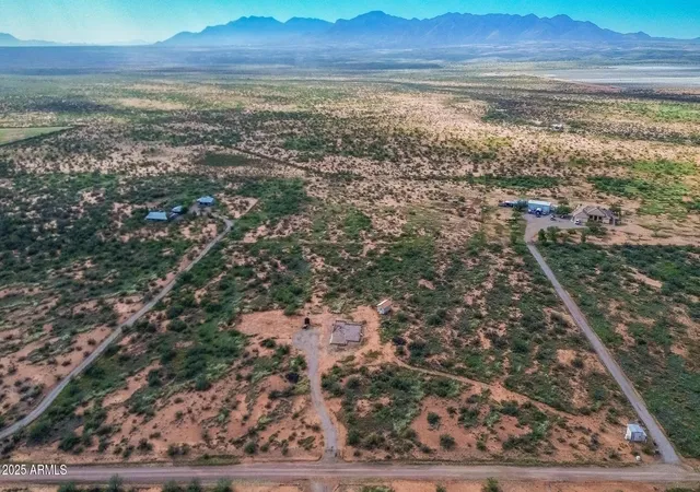 Homes for sale in Huachuca City, AZ | 988 W El Rancho Blvd #B, Huachuca City, AZ 85616 | MLS# 6943860