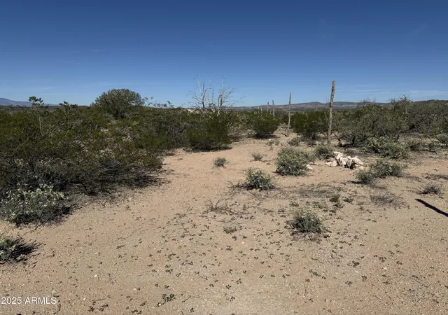 Photo 3 of Land for sale at 5164 J N Camino Vista Dr N #2, Rimrock, AZ 86335 | MLS# 6940153 | Listing updated on 2025-10-30