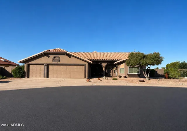 1st image of 586 W Casa Grande Lakes Blvd N, Casa Grande, AZ 85122 | MLS# 6943475