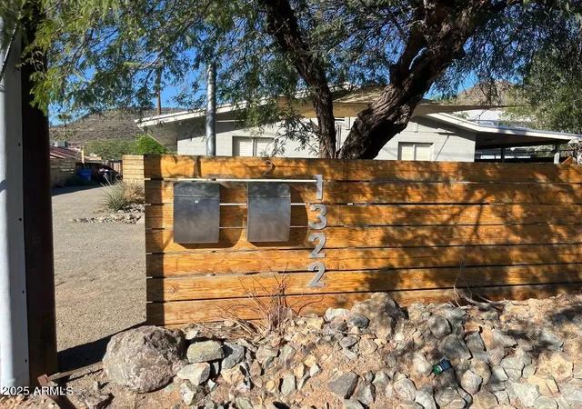 Photo 3 of Townhouse for sale at 1322 W North Ln, Phoenix, AZ 85021 | MLS# 6951102 | Listing updated on 2026-08-25