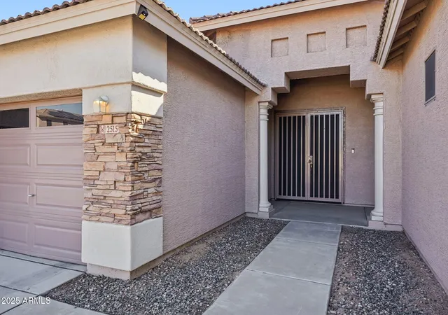 Photo 3 of Sale Pending at 2515 W Minton St, Phoenix, AZ 85041 | MLS# 6944735 | Listing updated on 2026-01-30