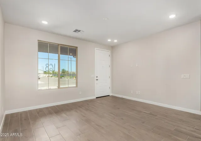 Photo 4 of Single family home for sale at 16977 W Spur Dr, Surprise, AZ 85387 | MLS# 6942110 | Listing updated on 2026-08-28