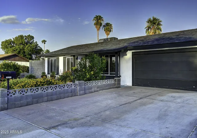 Photo 1 of Single family home for sale at 17659 N Paradise Park Dr, Phoenix, AZ 85032 | MLS# 6942705 | Listing updated on 2026-08-11