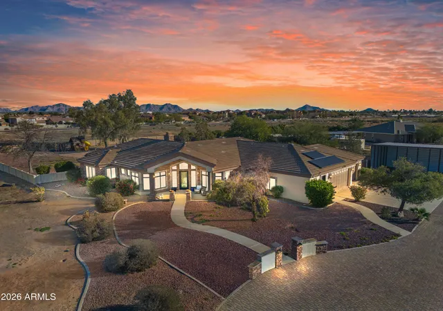 Photo 3 of Single family home for sale at 2354 N Casa Grande Ave, Casa Grande, AZ 85122 | MLS# 6942309 | Listing updated on 2026-08-22