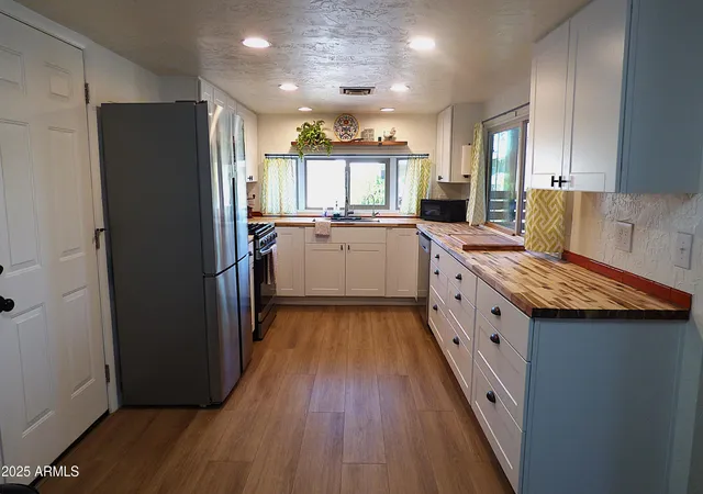 3rd image of 6700 E Thomas Rd #34, Scottsdale, AZ 85251 | MLS# 6943195