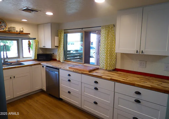4th image of 6700 E Thomas Rd #34, Scottsdale, AZ 85251 | MLS# 6943195