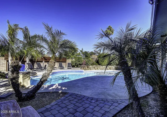 Photo 3 of Single family home for sale at 4524 E Kelton Ln, Phoenix, AZ 85032 | MLS# 6943166 | Listing updated on 2026-08-11