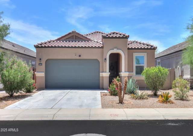 Photo 2 of Single family home for sale at 36467 W Pampoloma Ave, Maricopa, AZ 85138 | MLS# 6943074 | Listing updated on 2026-09-14