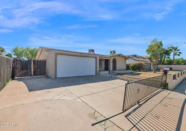 2nd image of 7221 W Virginia Ave, Phoenix, AZ 85035 | MLS# 6943369