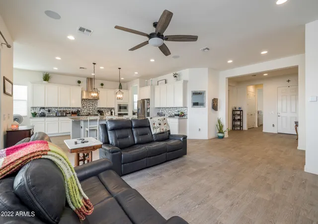 5th image of 40587 N Spotted Ln, San Tan Valley, AZ 85140 | MLS# 6945344