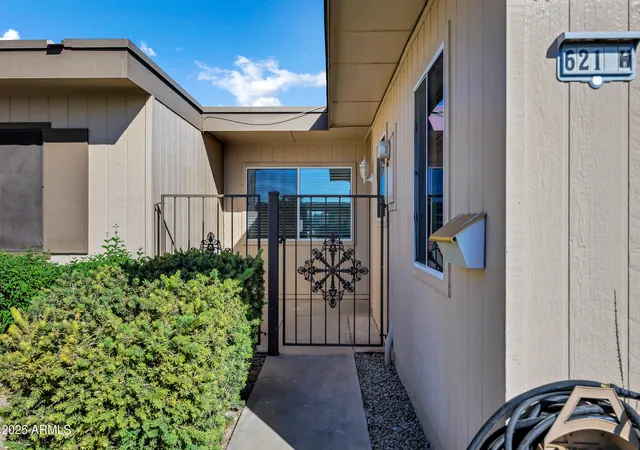 3rd image of 13621 N 98Th Ave, Sun, AZ 85351