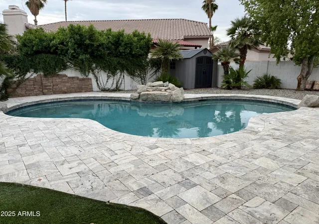 Photo 2 of Sale Pending at 1247 E Sunset Dr, Casa Grande, AZ 85122 | MLS# 6943743 | Listing updated on 2026-09-17