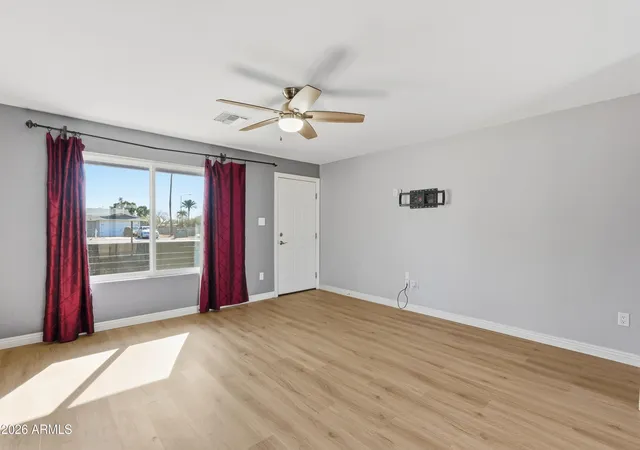 Photo 3 of Single family home for sale at 2914 E Cactus Rd, Phoenix, AZ 85032 | MLS# 6945211 | Listing updated on 2026-03-19