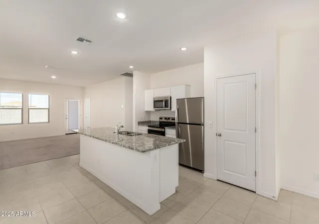 Photo 3 of Single family home for sale at 47662 W Mellen Ln, Maricopa, AZ 85139 | MLS# 6945775 | Listing updated on 2026-09-30