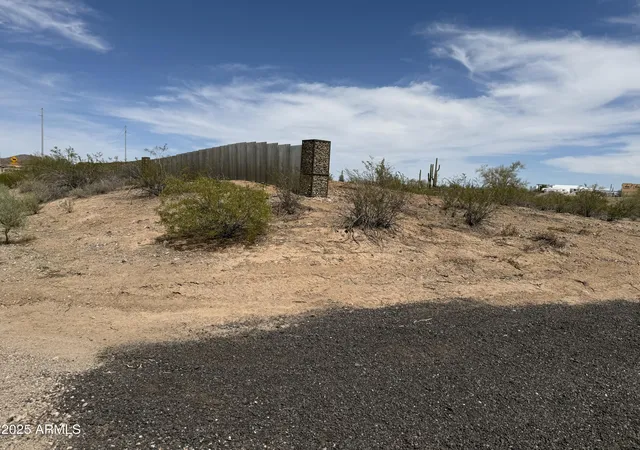 Photo 4 of Land for sale at Xx00 N Castle Hot Springs Rd, Morristown, AZ 85342 | MLS# 6945279 | Listing updated on 2026-05-12