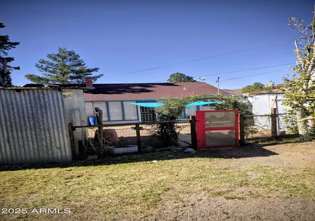 3rd image of 110 Arizona St, Bisbee, AZ 85603 | MLS# 6945031