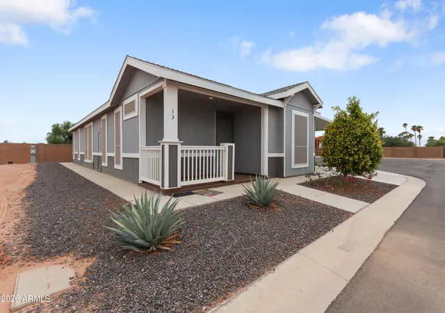 Photo 4 of Manufactured home for sale at 312 E O'Neil Dr, Casa Grande, AZ 85122 | MLS# 6947232 | Listing updated on 2026-10-05