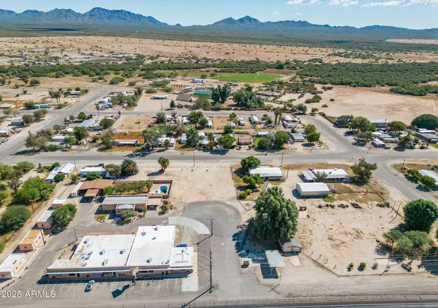 2nd image of 70932 Us Hwy 60, Wenden, AZ 85357 | MLS# 6945754