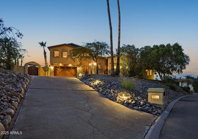 Photo 2 of Sale Pending at 15409 E Sycamore Dr, Fountain Hills, AZ 85268 | MLS# 6950951 | Listing updated on 2026-02-10