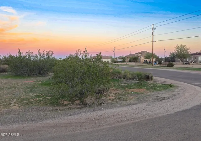 1st image of 0 W Pampa Grass Rd #72, Maricopa, AZ 85139 | MLS# 6946005