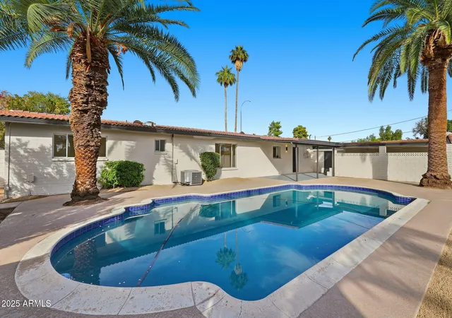 Photo 3 of Sale Pending at 403 W Gail Dr, Chandler, AZ 85225 | MLS# 6947373 | Listing updated on 2026-09-01