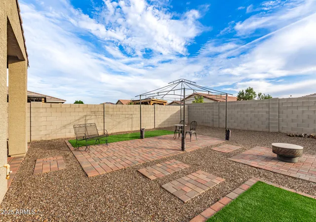 Homes for sale in Surprise, AZ | 17357 W Running Deer Trl, Surprise, AZ 85387 | MLS# 6948876